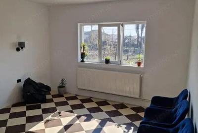 Casă cu 3 camere cu Teren 862 Mp în Central - 14