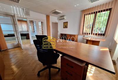 Spațiu comercial, de 110 mp, în Central - 23