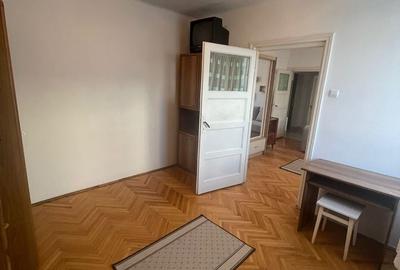 Apartament 2 Camere De Inchiriat | Ultracentral | Etaj 1 | P-ta Mihai Viteazu - 4