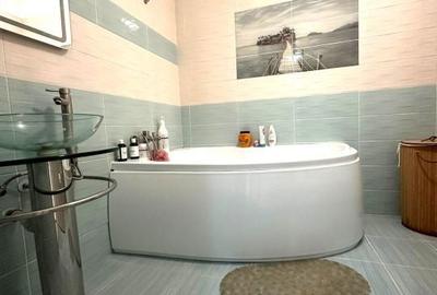 Apartament cu 3 camere în Central - 11