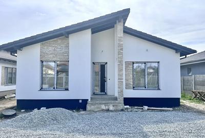 Casă individuală cu 4 camere cu Canalizare în Micești - 2