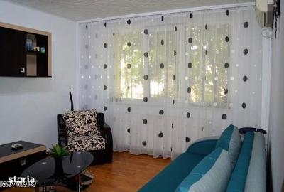 Apartament cu 2 camere decomandat, mobilat în Negru Vodă