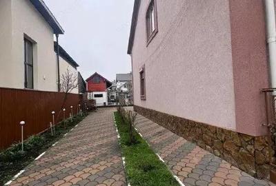 Casă cu 8 camere cu Teren 700 Mp în Rădăuți - 18