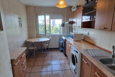 Apartament 3 camere transformat in 2 61 mp UTILI Metrou Lujerului