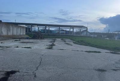 Teren de 2697 mp, în Valu lui Traian - 12
