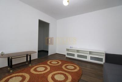 Piata 700; centrala proprie, la prima inchiriere dupa renovare. - 13