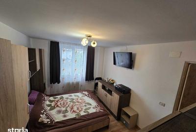 Apartament cu 2 camere decomandat în Central - 2