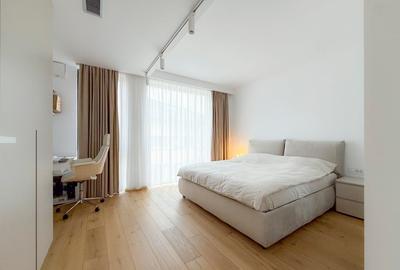 Casă cu 4 camere cu Canalizare în Central - 9