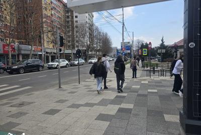 Spațiu comercial, de 58 mp, în Central - 6