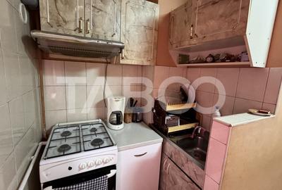 Apartament 2 camere de vanzare mobilat utilat 64 mpu Broscarie Sibiu - 10