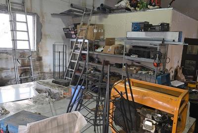 Spațiu comercial, de 130 mp, în Central - 7