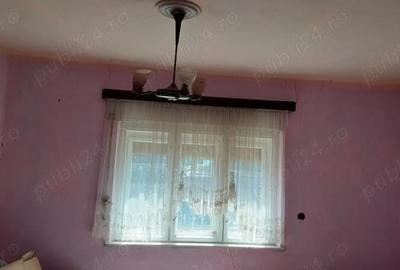 Casă cu 3 camere cu Teren 1054 Mp în Ucuriș - 1