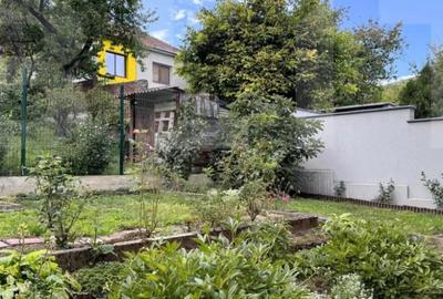 Casă cu 4 camere cu Teren 537 Mp în Central - 3