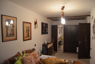 Apartament cu 2 camere semidecomandat, mobilat în Central - 3
