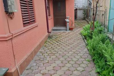 Casă cu 4 camere cu Teren 150 Mp în Central - 4