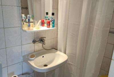 Apartament mic dar ingrijit. La Domenii, lângă liceu. - 7