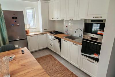 Apartament cu 3 camere decomandat în Exterior Vest - 3