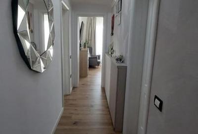 Apartament cu 3 camere, mobilat în Ovidiu - 1