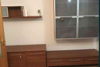 Apartament cu 3 camere semidecomandat în 1 Decembrie 1918 - 3