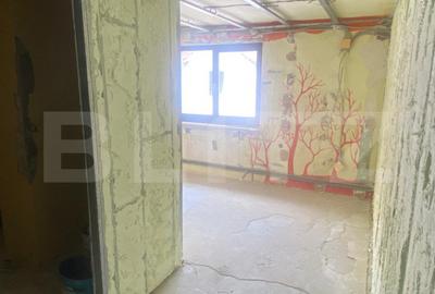 Spațiu comercial, de 350 mp, în Central - 3