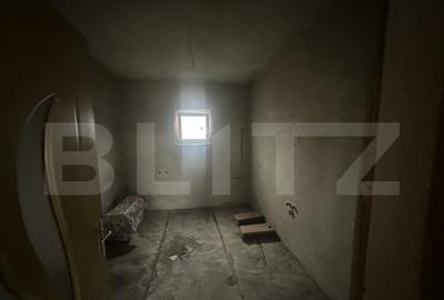 Casa de vanzare, 177 mp, teren 30 ari, zona Doba - 2