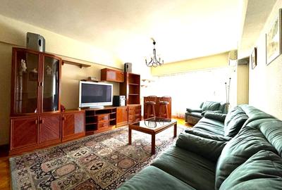 Apartament cu 4 camere decomandat, mobilat în Unirii - 2