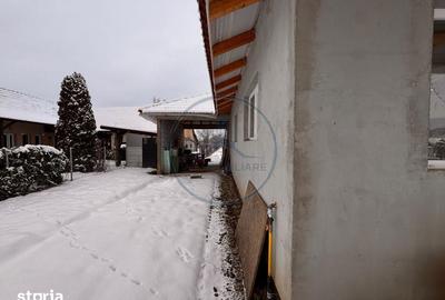 Casă cu 4 camere cu Teren 1800 Mp în Șieu - 2