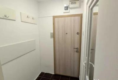 Garsonieră semidecomandată, mobilată în Tractorul