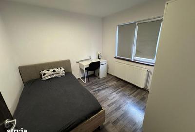 Apartament cu 4 camere decomandat în Complex Studențesc - 3