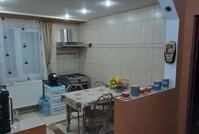 Apartament cu 2 camere semidecomandat în Central - 8