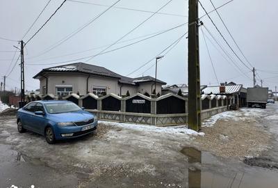 Casă cu 6 camere cu Teren 456 Mp în Florești - 1