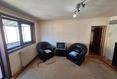 72500 euro!! Ap. cu 3 Camere Et 4 Zona Girocului-Baricada - 4