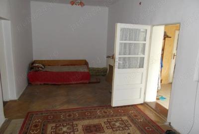 Casă cu 4 camere în Ghirodei - 15