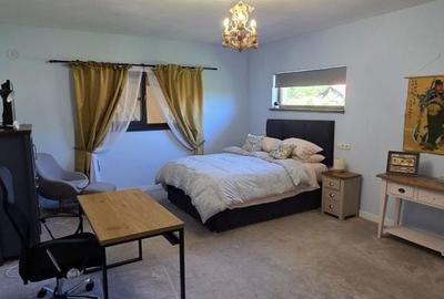 Casă cu 3 camere cu Teren 4400 Mp în Valea Vinului - 12