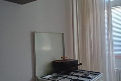 Apartament cu 2 camere decomandat, mobilat în Sud-Est