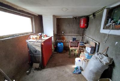 Casă cu 5 camere cu Teren 1800 Mp în Ciuchici - 10