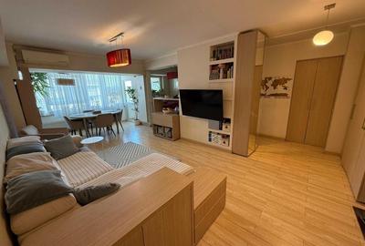 Apartament cu 3 camere decomandat, mobilat în Titulescu