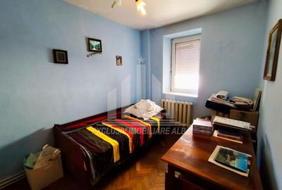 Apartament cu 4 camere decomandat, mobilat în Central - 7