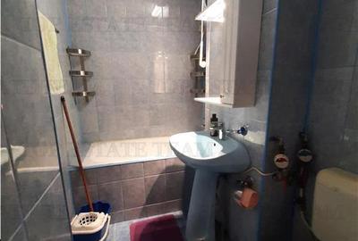 Apartament cu 2 camere nedecomandat, mobilat în Basarabia - 16