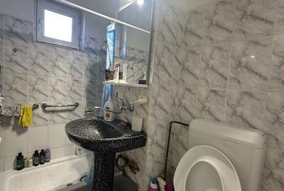 Apartament cu 2 camere decomandat în Vest - 1