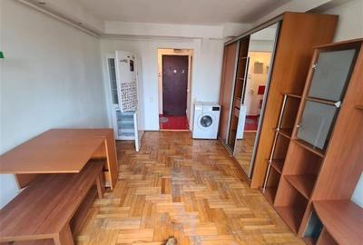 Garsoniera mobilata zona Uzina 2 - 3