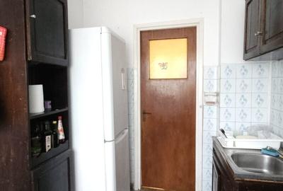 Apartament decomandat în Titan - 3