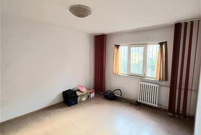 Apartament cu 3 camere decomandat în Inel II - 2