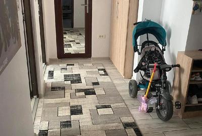 Apartament cu 2 camere decomandat în Sud