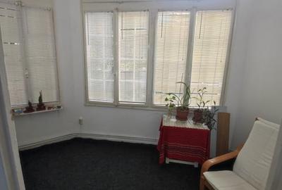 Vanzare 4 camere in vila Dacia - 4