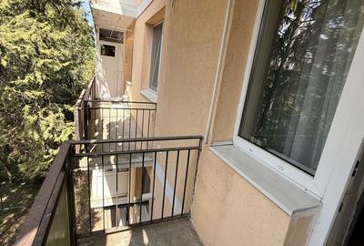 Apartament cu 3 camere semidecomandat în Careiului - 1