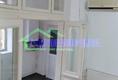 Casa 3 camere de inchiriat zona Piata Ovidiu,partial mobilat,gaze - 4