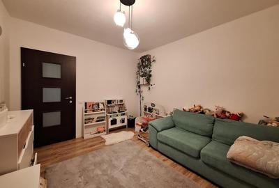 Apartament cu 3 camere semidecomandat, mobilat în Florești - 8