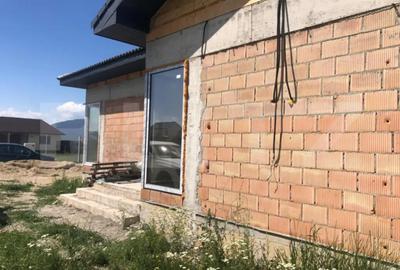 Casă cu 3 camere cu Garaj în Cristian - 14