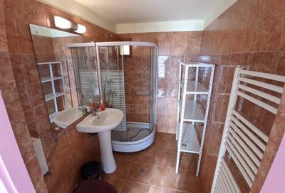 Casa 4 camere pe 2 nivele, mobilata modern, cu parcare, zona UMF - 6